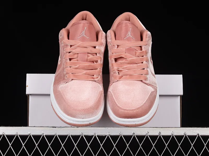 All categories Air Jordan Jordan series basketball shoes Air Jordan 1 Low G version pure original Air Jordan 1 Low "Pink Velvet" AJ1 Joe 1 velvet pink low-top basketball shoes DQ8396-600